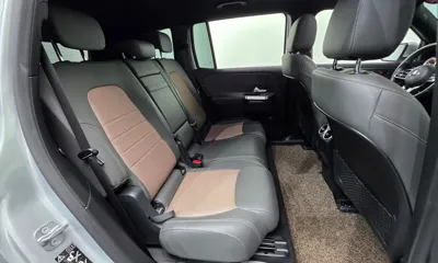 Mercedes-Benz EQB 2023, 39562 км, за 26602.72 USD - фото 19