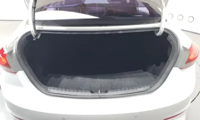 Hyundai Avante 2018, 111970 км, за 5016.29 USD - фото 20