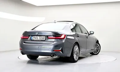 BMW 3-Series 2021, 73691 км, за 18981.99 USD