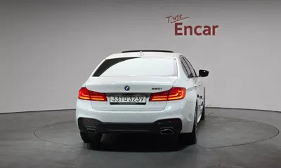 BMW 5-Series 2020, 65263 км, за 21327.29 USD