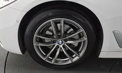 BMW 5-Series 2020, 65263 км, за 21327.29 USD