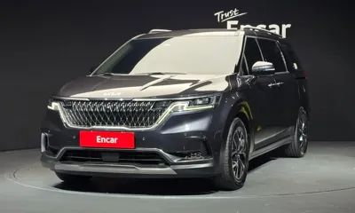 Kia Canival · 2023 год