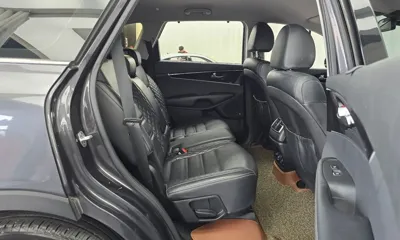 Kia Sorento 2018, 146516 км, за 10288.46 USD - фото 12
