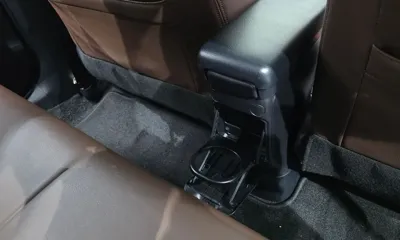 Toyota Prius 2020, 78009 км, за 9058.68 USD - фото 19