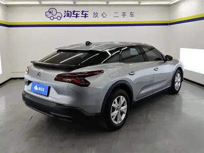Citroen C5 X 2025, 30000 км, за 13187.16 USD