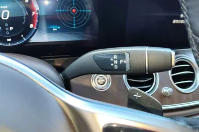 Mercedes-Benz E-Class 2019, 139100 км, за 28683 USD - фото 17