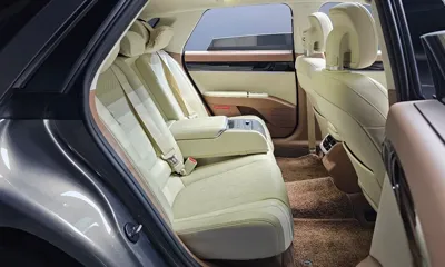 Hyundai Grandeur 2023, 45345 км, за 24004.7 USD - фото 11