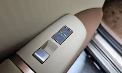 Hyundai Grandeur 2023, 45345 км, за 24004.7 USD - фото 29