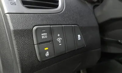 Hyundai Avante 2013, 116472 км, за 2756.99 USD - фото 18