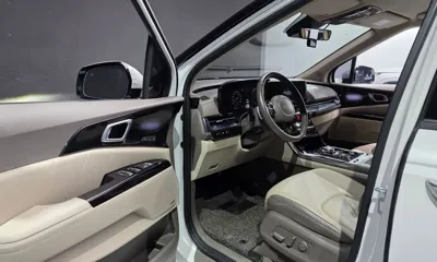Kia Canival 2023, 93291 км, за 20283.58 USD - фото 10