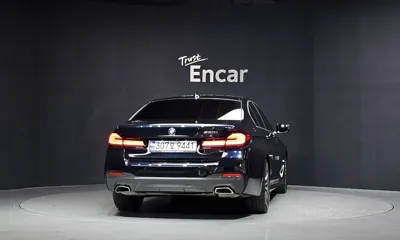 BMW 5-Series 2022, 61750 км, за 22898.8 USD