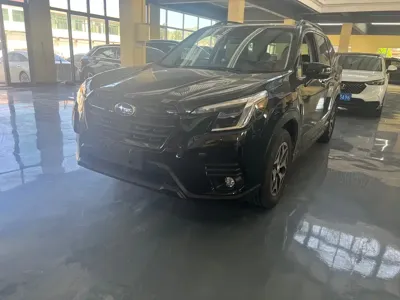 Subaru Forester · 2023 год