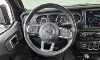 Jeep Wrangler 2022, 69236 км, за 29402.04 USD - фото 13