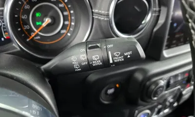 Jeep Wrangler 2022, 69236 км, за 29402.04 USD - фото 19