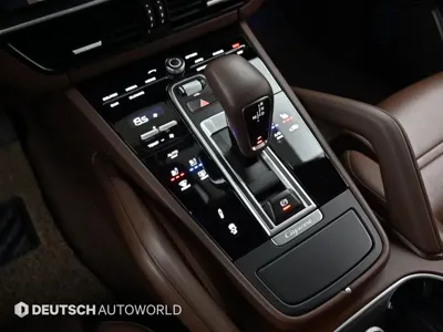 Porsche Cayenne 2022, 58751 км, за 63778.54 USD - фото 9