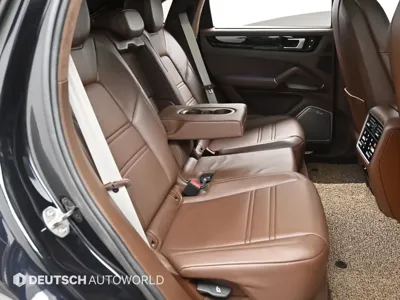 Porsche Cayenne 2022, 58751 км, за 63778.54 USD - фото 12