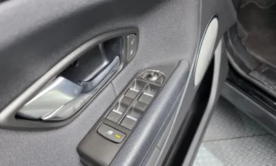 Land Rover Range Rover Evoque 2019, 40055 км, за 12026.26 USD - фото 27