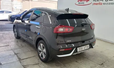 Kia Niro 2017, 90934 км, за 7159.61 USD - фото 18