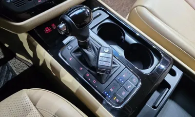 Kia Canival 2016, 160556 км, за 7085.74 USD - фото 9