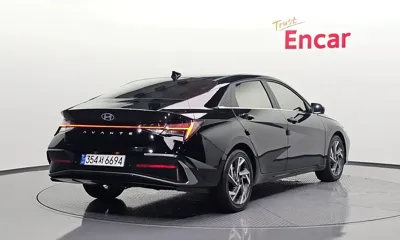Hyundai Avante 2025, 9061 км, за 16410.66 USD