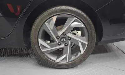 Hyundai Avante 2025, 9061 км, за 16410.66 USD - фото 21