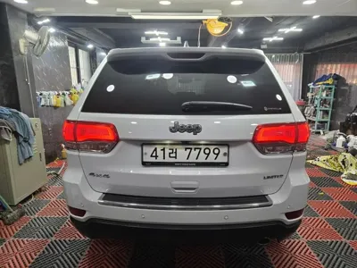 Jeep Cherokee 2019, 71759 км, за 10271.07 USD
