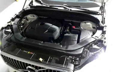 Volvo XC60 2020, 112703 км, за 19037.56 USD - фото 6