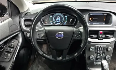 Volvo V40 2013, 112468 км, за 6502.89 USD - фото 13