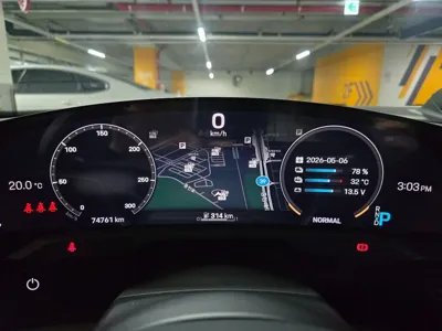 Porsche Taycan 2022, 74760 км, за 53278.74 USD