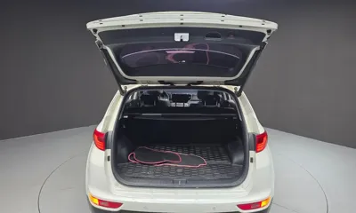 Kia Sportage 2018, 87683 км, за 9846.4 USD - фото 17