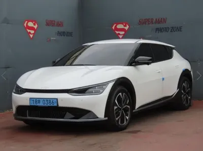 Kia EV6 · 2023 год