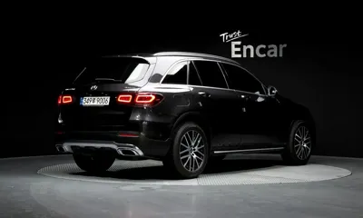 Mercedes-Benz GLC-Class 2022, 58929 км, за 29402.04 USD