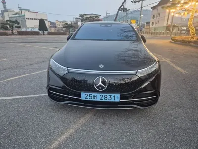 Mercedes-Benz EQS · 2023 год
