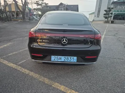 Mercedes-Benz EQS 2023, 13000 км, за 44854.69 USD