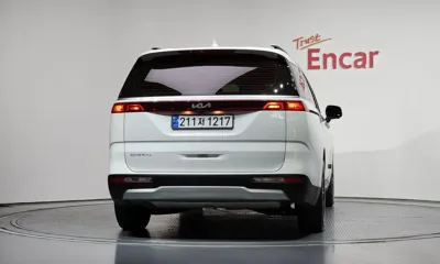 Kia Canival 2023, 29762 км, за 18037.37 USD
