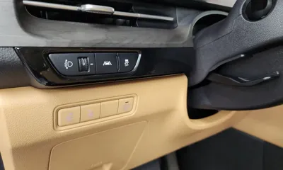 Kia Canival 2023, 29762 км, за 18019.79 USD - фото 16
