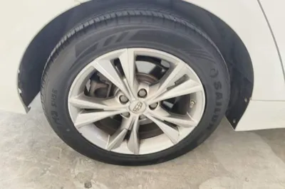 Geely Auto Emgrand GT 2018, 117700 км, за 6584 USD - фото 11