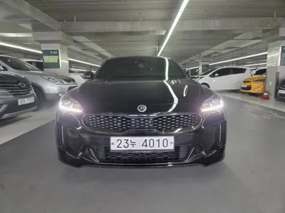 Kia Stinger 2018, 75000 км, за 13544.76 USD