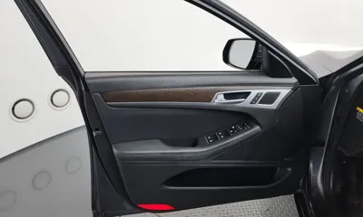 Hyundai Genesis 2016, 152854 км, за 6830.76 USD - фото 24