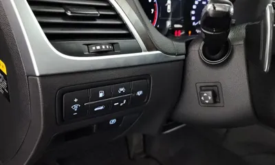 Hyundai Genesis 2016, 152854 км, за 6830.76 USD - фото 30