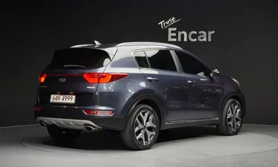 Kia Sportage 2018, 60481 км, за 9184.01 USD