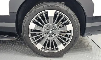 Hyundai Santafe 2025, 36998 км, за 29867.4 USD - фото 21