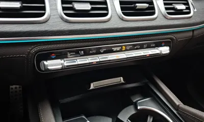 Mercedes-Benz GLS-Class 2022, 38820 км, за 53420.22 USD - фото 32