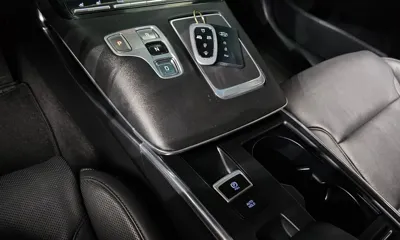 Hyundai Grandeur 2023, 83631 км, за 25996.22 USD - фото 9