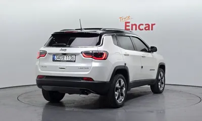 Jeep Compass 2020, 50268 км, за 10703.67 USD