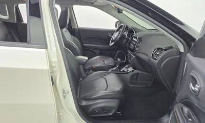 Jeep Compass 2020, 50268 км, за 10703.67 USD - фото 11