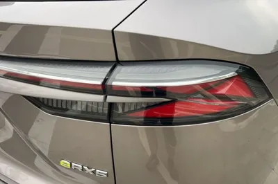 Roewe RX5 New Energy 2023, 35100 км, за 10991 USD - фото 19