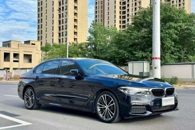 BMW 5 Series 2019, 80300 км, за 29243 USD