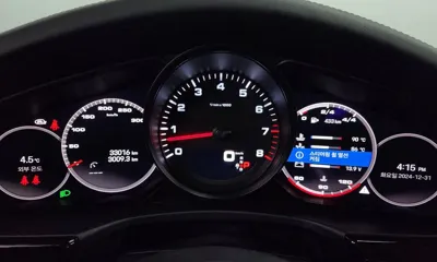 Porsche Panamera 2023, 33016 км, за 74911.38 USD - фото 8
