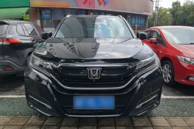 Honda UR-V 2017, 121500 км, за 12672 USD